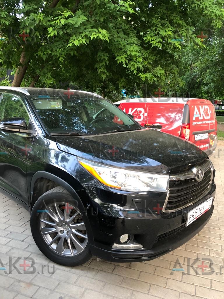 Замена аккумулятора на Toyota Highlander III (U50) 2013 - н.в. 3.5 (249  л.с.) – AKB.RU