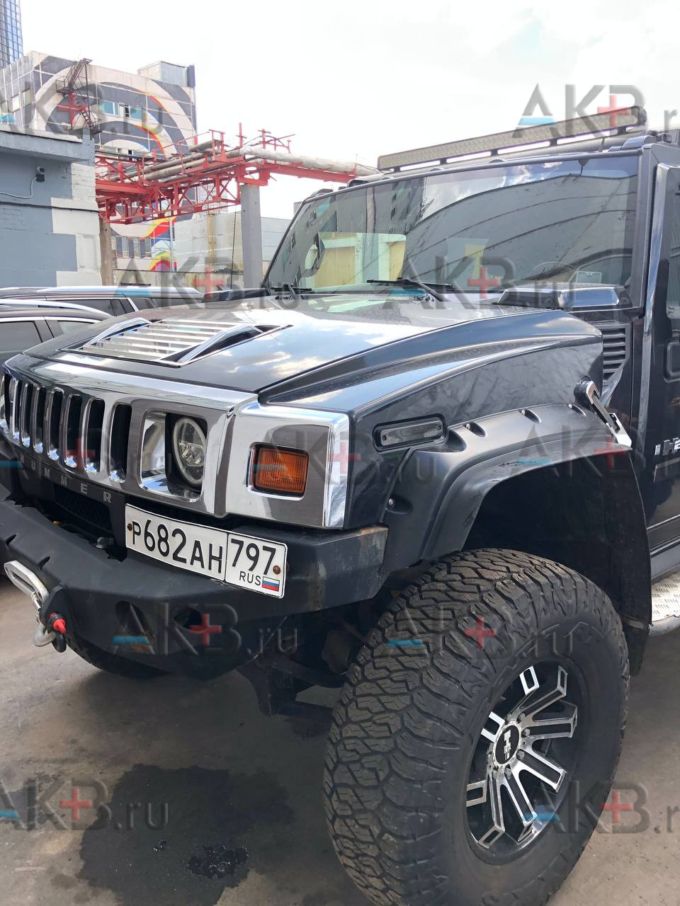 Замена аккумулятора на Hummer H2 2002 – 2009 6.2 (393 л.с.)