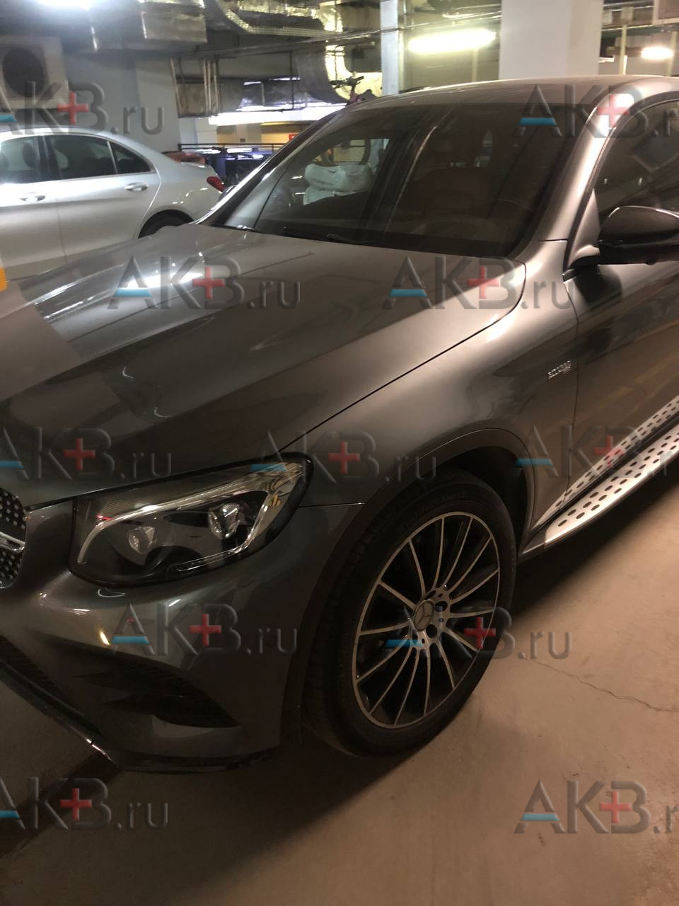 Замена аккумулятора на Mercedes-Benz GLC-klasse AMG 2019 - 2022 3.0 л (367 л.с)