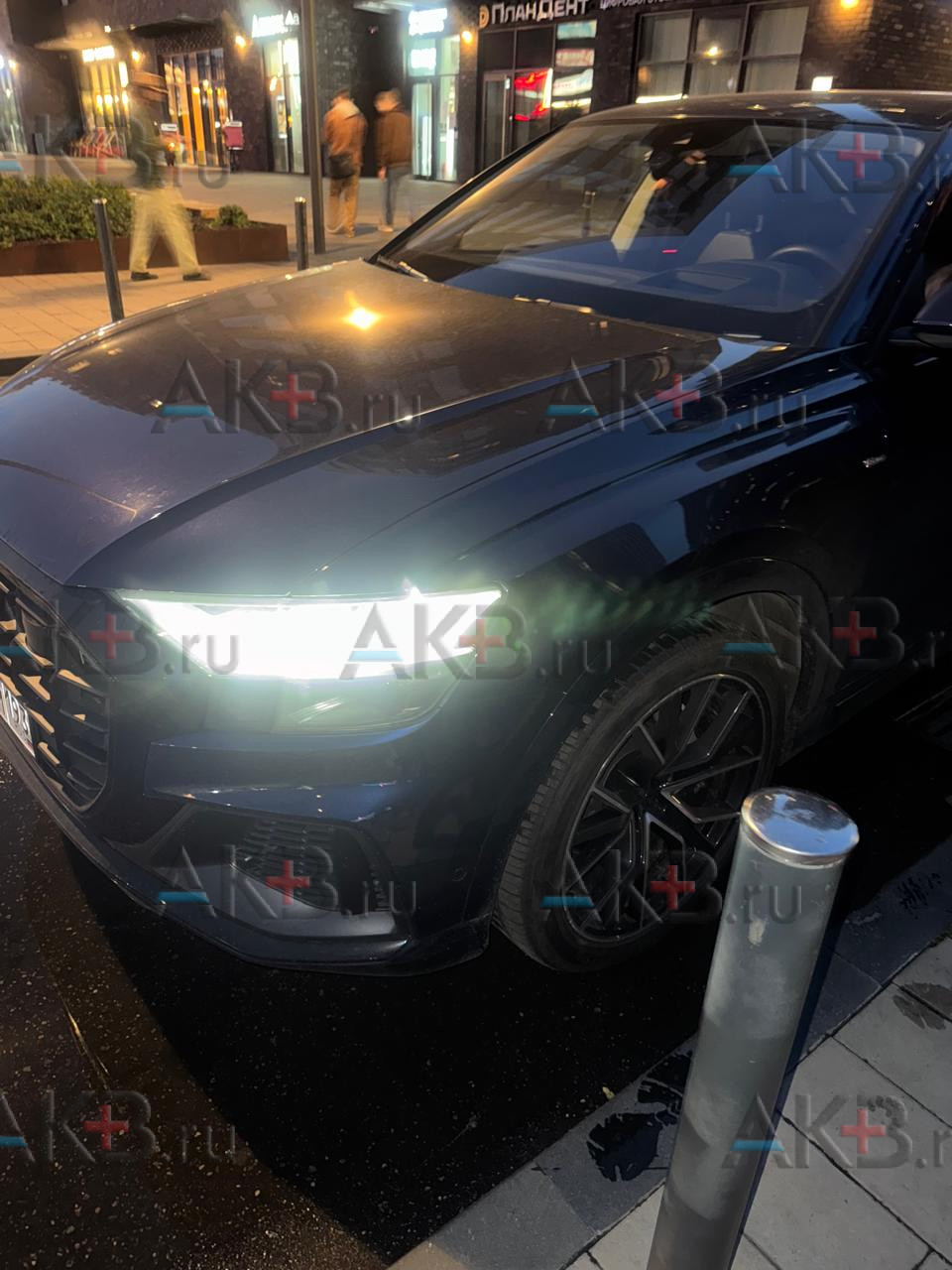 Замена аккумулятора на Audi Q8 2018—2023 3.0d АТ (249 л.с.)